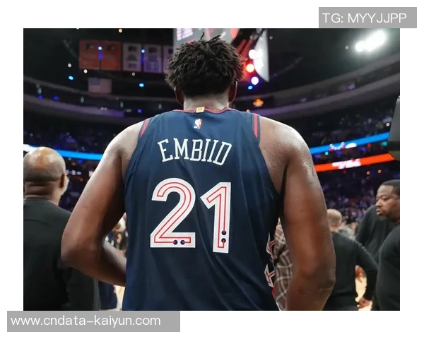 乔尔恩比德的篮球之路与未来发展展望分析