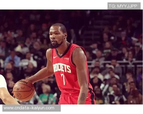 凯文杜兰特的篮球传奇之路与个人成长历程探讨