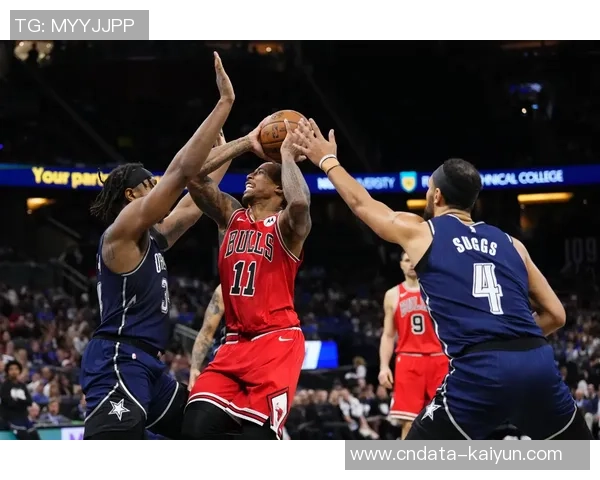 小牛与快船季后赛精彩对决视频回顾，重温激烈瞬间与精彩时刻